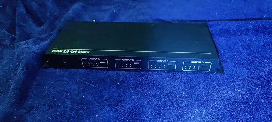 Матричный коммутатор Digis MAMI-44L Матричный коммутатор Digis MAMI-44L